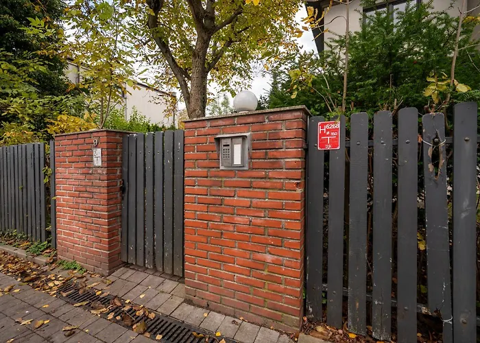 Apartment Urban Serenity #10 By Bookinghost Lodz