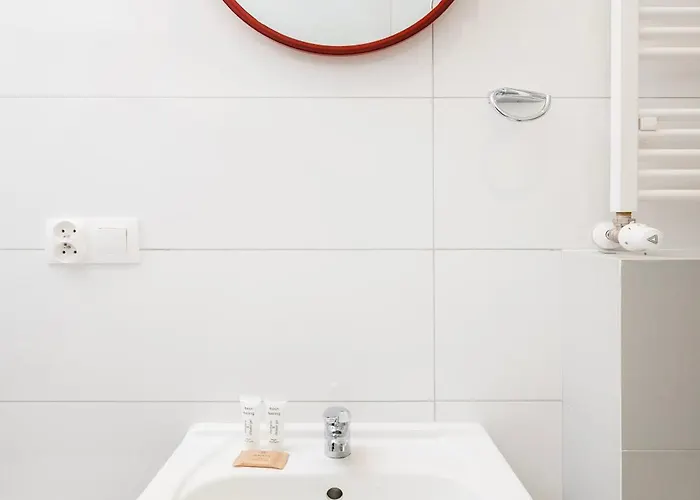 Urban Serenity #10 By Bookinghost * Łódź