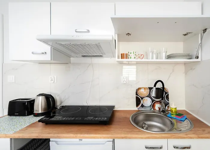 Urban Serenity #10 By Bookinghost * Lodz